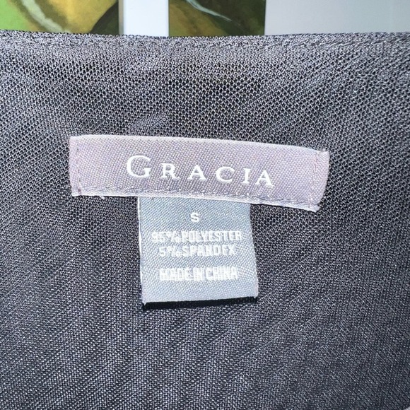 Gracia Black Mesh Bell Sleeve Blouse Size Small - Picture 9 of 10